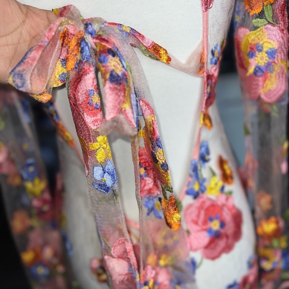 NWT For love & lemons Percy mini dress Peonies Size LARGE - Picture 13 of 14